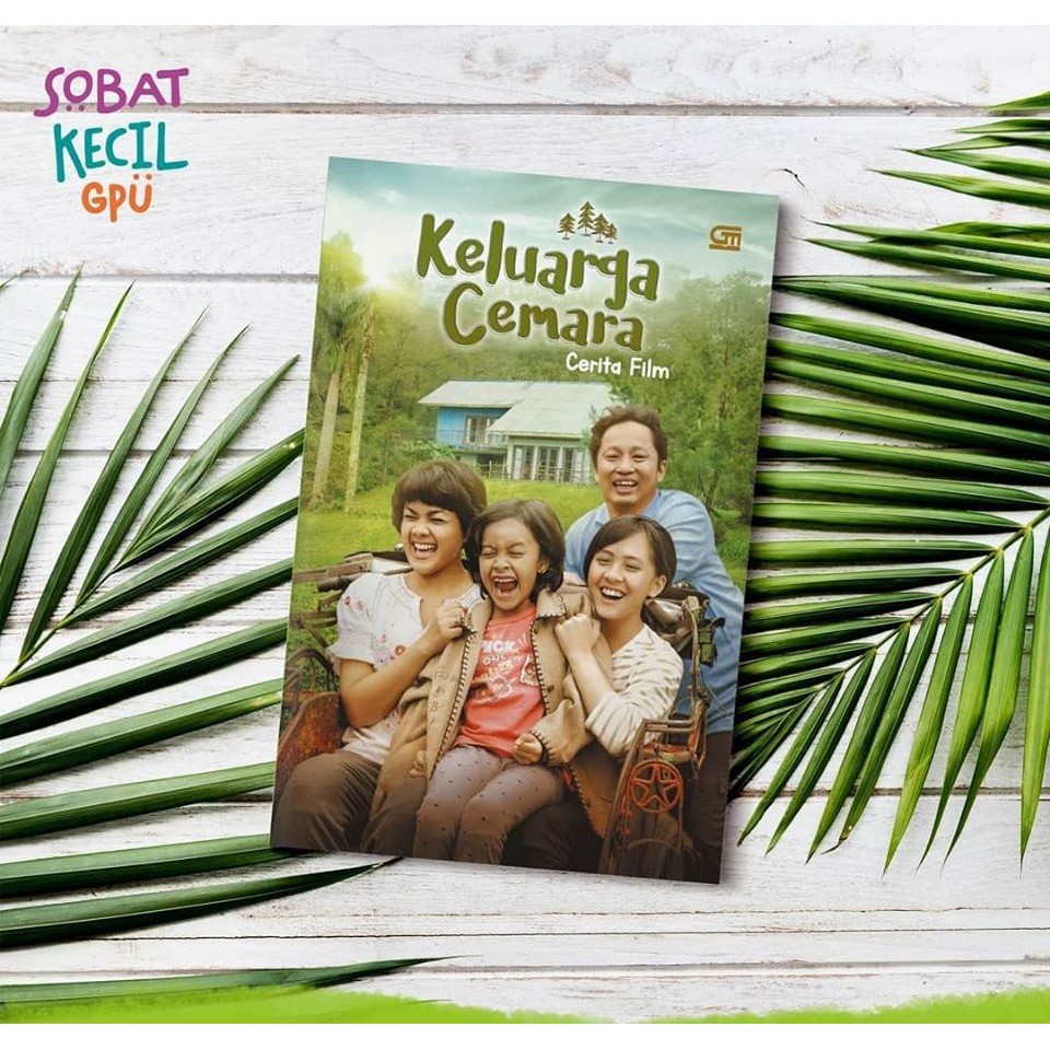 Jual Buku Keluarga Cemara - Cerita Film | Shopee Indonesia