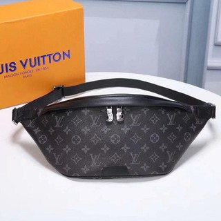 Louis Vuitton bum bag / sac ceinture ecru shearling clutch bag – Luxify  Marketplace