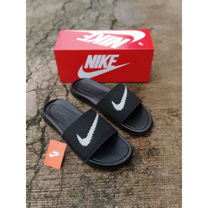 sandal slop nike