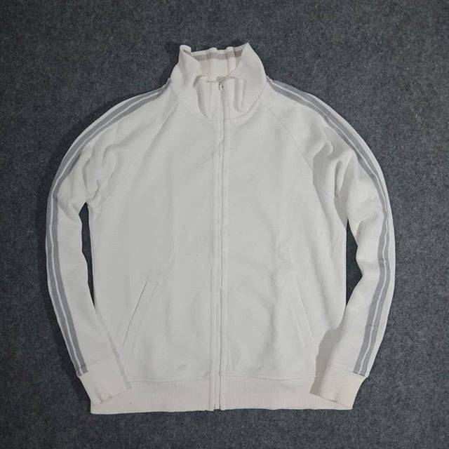 Tracktop uniqlo discount