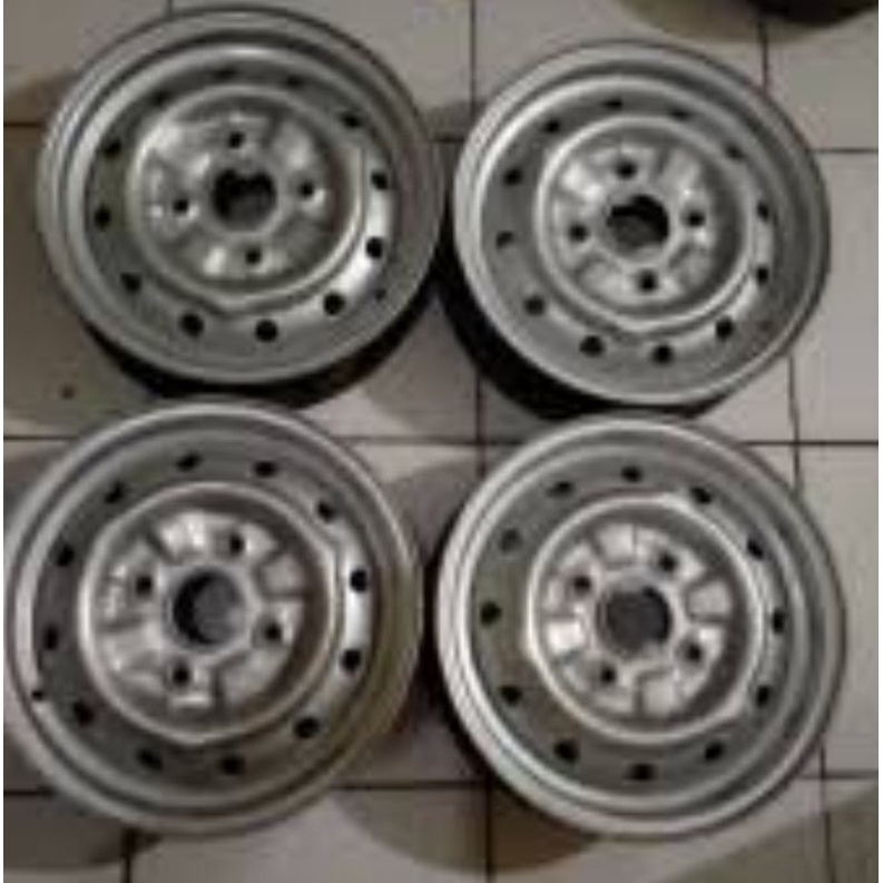 Jual Velg Kaleng Satuan R13 Pcd 114 Ss Futura Ss Xenia Aminity Esteem Shopee Indonesia 1522