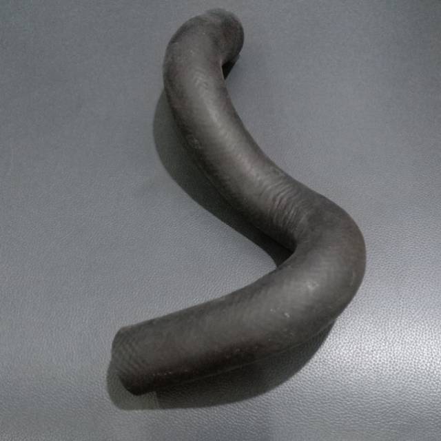 Jual Selang radiator atas Ford ranger TDI | Shopee Indonesia