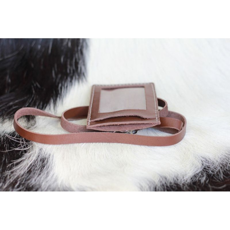 Jual AA LEATHER Name tag / id card kulit sapi | Shopee Indonesia