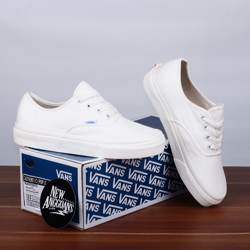 Vans authentic hotsell full white