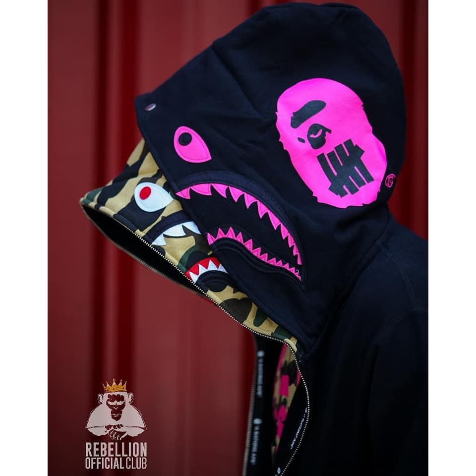 Jual HOODIE BAPE X UNDEFEATED DOUBLE SHARK HOODIE GRADE 1 1 AUTHENTIC Hitam L Shopee Indonesia