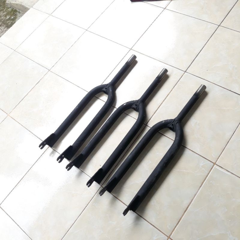 Jual fork rigid 26 model gorilla bmx 26 Shopee Indonesia