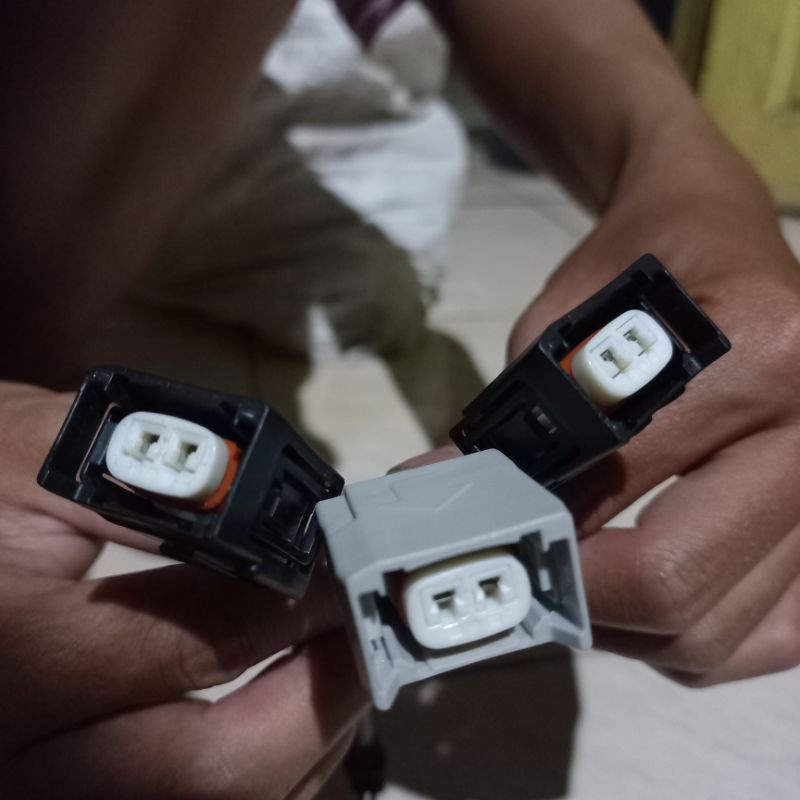 Jual SOKET KONEKTOR KABEL INJEKTOR TOYOTA KIJANG INOVA REBORN | Shopee ...