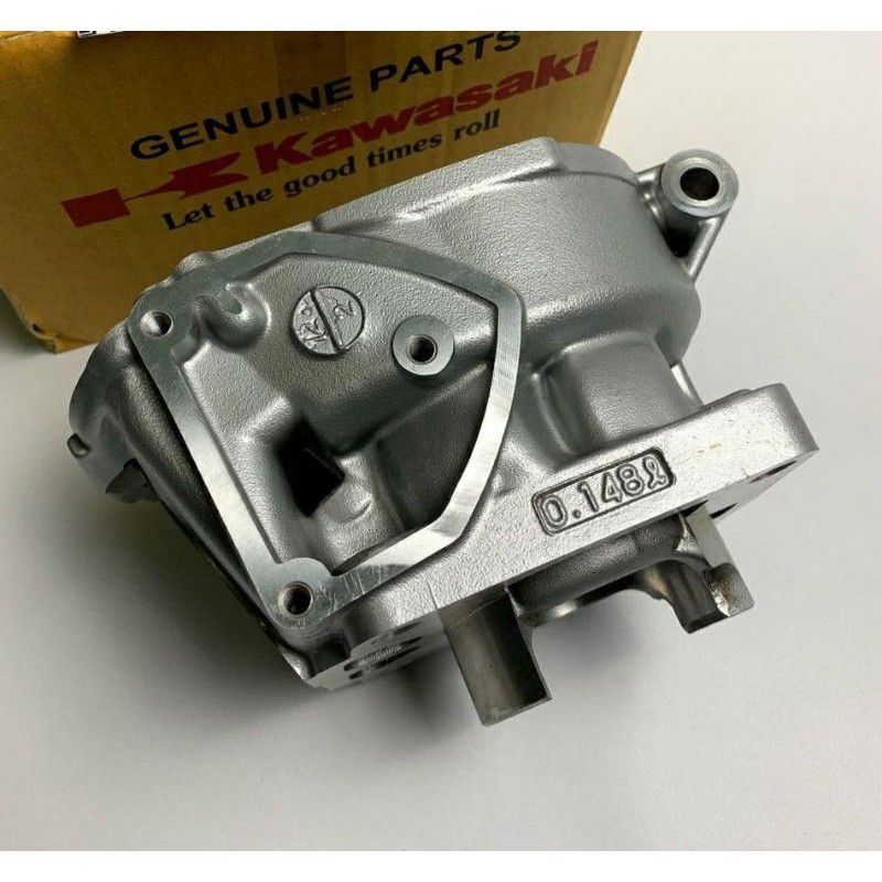 Kawasaki PISTON-ENGINE L,O/S 1.00MM (部品番号13027-3704) NOS