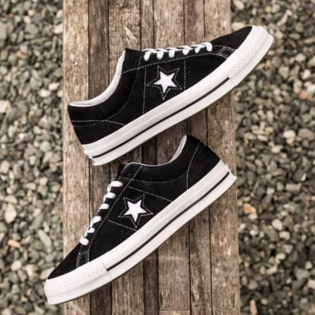 Converse one star store bw