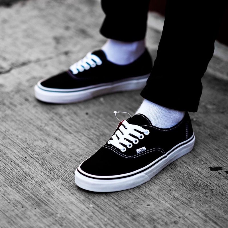 Authentic Shoe |