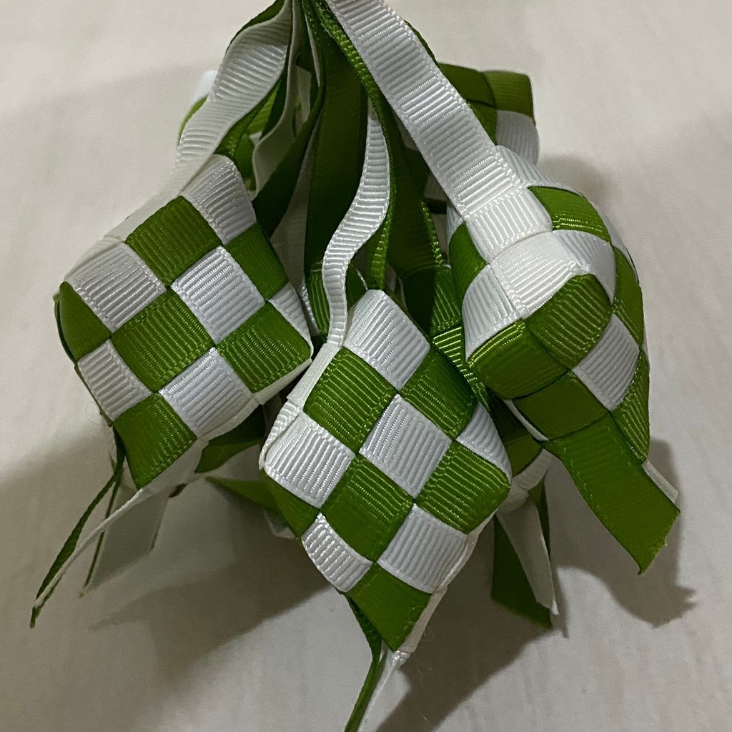 Jual Ketupat Pita Bahan Grosgrain Mix Color Dua Warna Light Green White Ketupat Mini