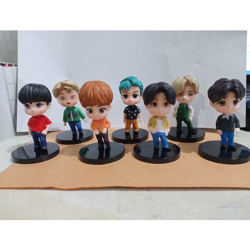 Jual Miniatur BTS KPOP boyband korea jungkook taehyung suga jhope jimin ...