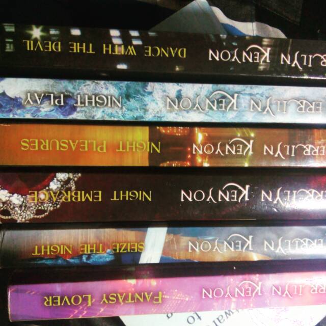 Jual Sherrilyn Kenyon Dark Hunter Series The League Series Shopee
