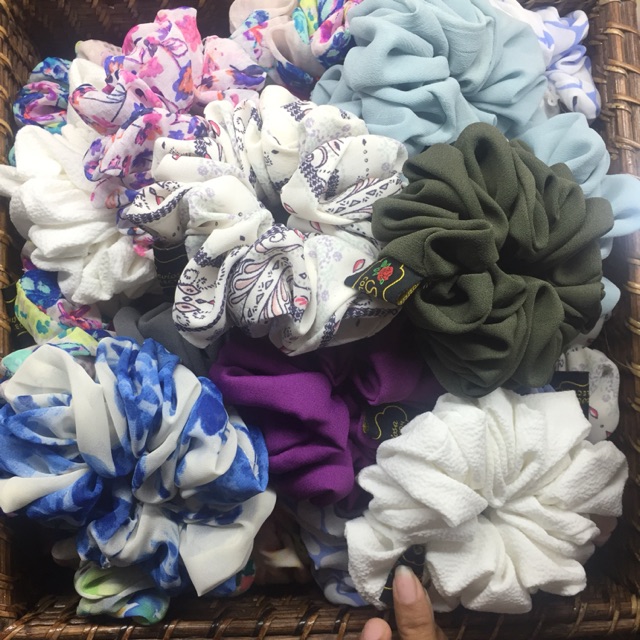 Jual Scrunchie (karet rambut) | Shopee Indonesia