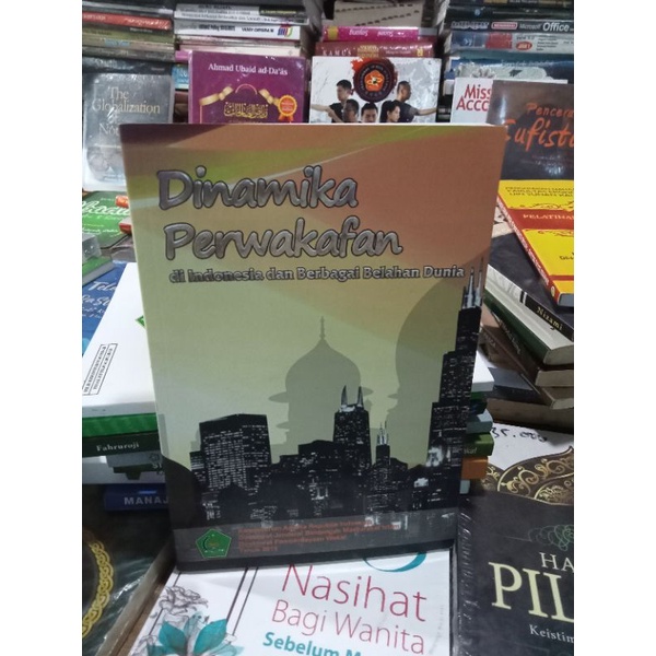 Jual Buku Dinamika Perwakafan Di Indonesia Dan Belahan Duni | Shopee ...