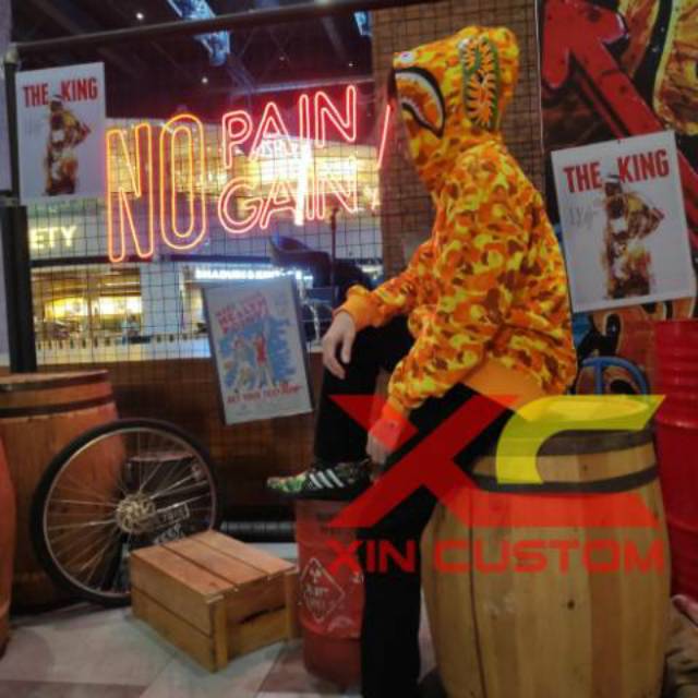Jaket Hoddie BAPE X PUBG Mobile motif Camo limited edition