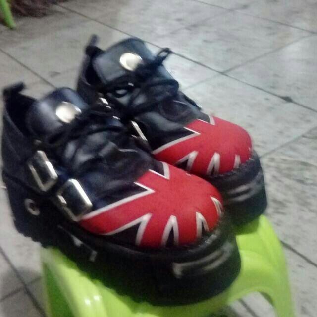 Produk AlasBandung _ Sepatu Murah | Shopee Indonesia