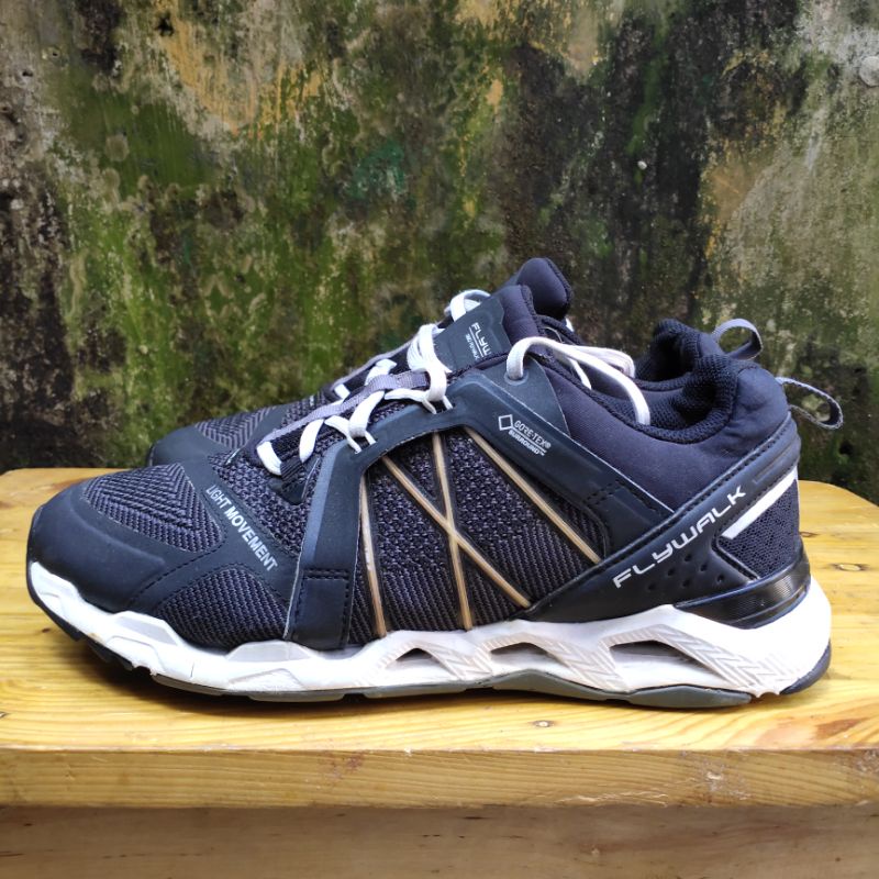 Jual Sepatu outdoor K2 FLYWALK second | Shopee Indonesia