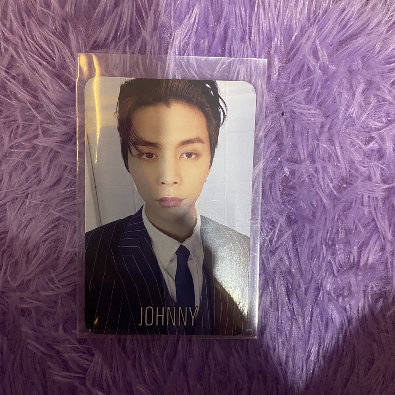 Jual Photocard pc Johnny loveholic type A | Shopee Indonesia