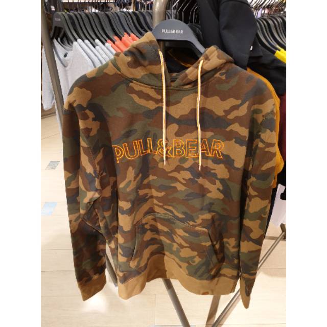 Hoodie pull&bear outlet camo