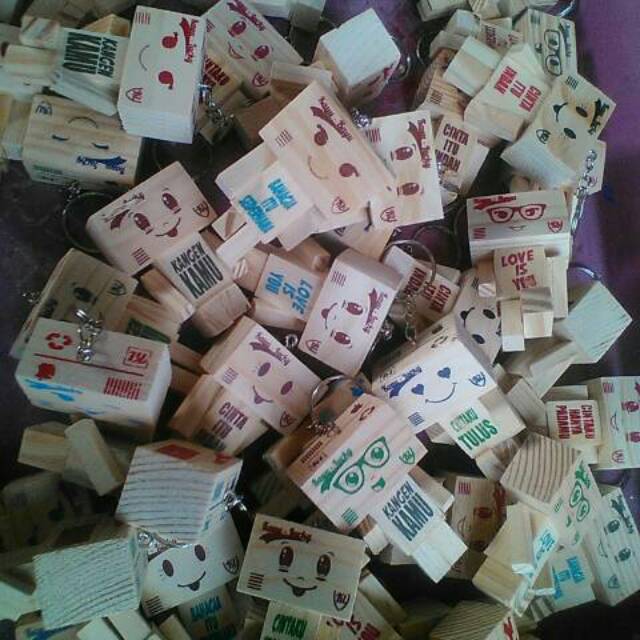 Jual Danbo gantungan kunci / gantungan kunci Danbo | Shopee Indonesia