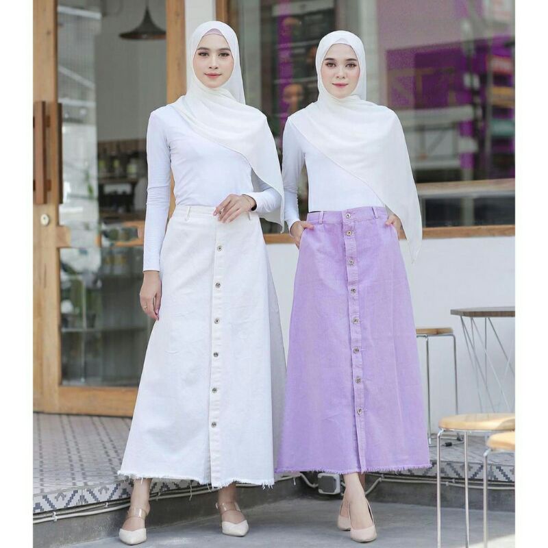 Jual Rok button skirt jeans denim Rok span jins knitted putih hitam ...