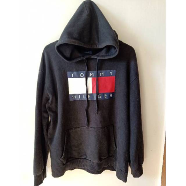 Harga tommy cheap hilfiger hoodie