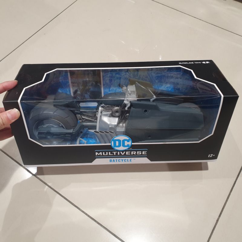 The Flash DC Multiverse - Véhicule Batcycle avec Batman