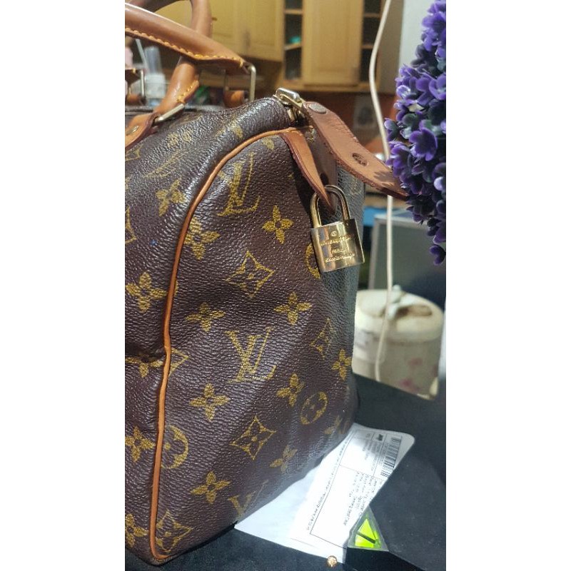 Authentic Louis Vuitton Speddy 30CM Monogram