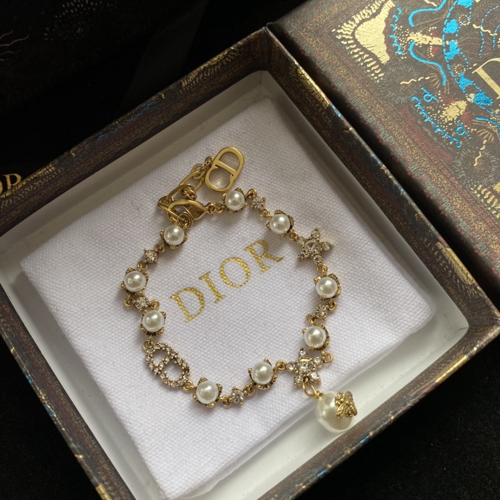 Harga deals dior bracelet