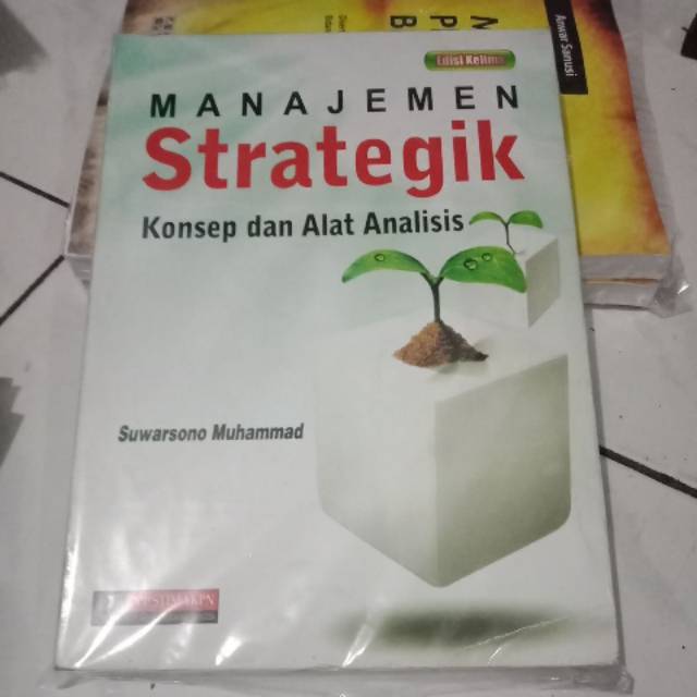 Jual Manajemen Strategik Edisi 5 By Suwarsono Muhammad | Shopee Indonesia