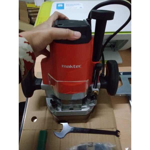 Jual Maktec MT 362 / MT362 Mesin Profil Router Kayu 12 mm | Shopee ...