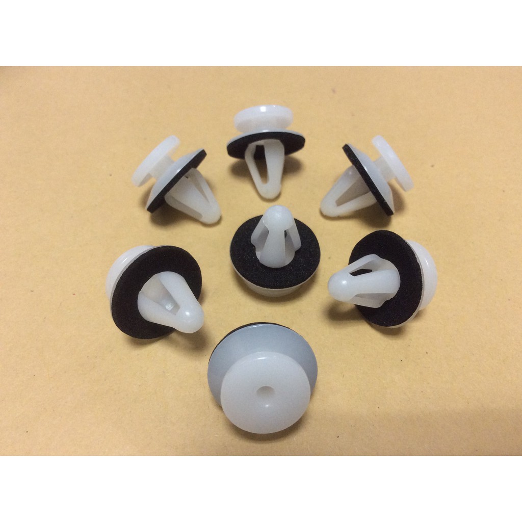 Jual Klip Kancing Garnish Moulding Mobil Mitsubishi | Shopee Indonesia