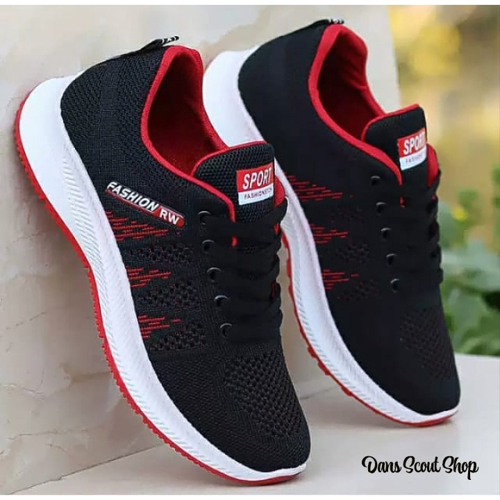 Jual Sepatu Sneakers Terbaru di Indonesia