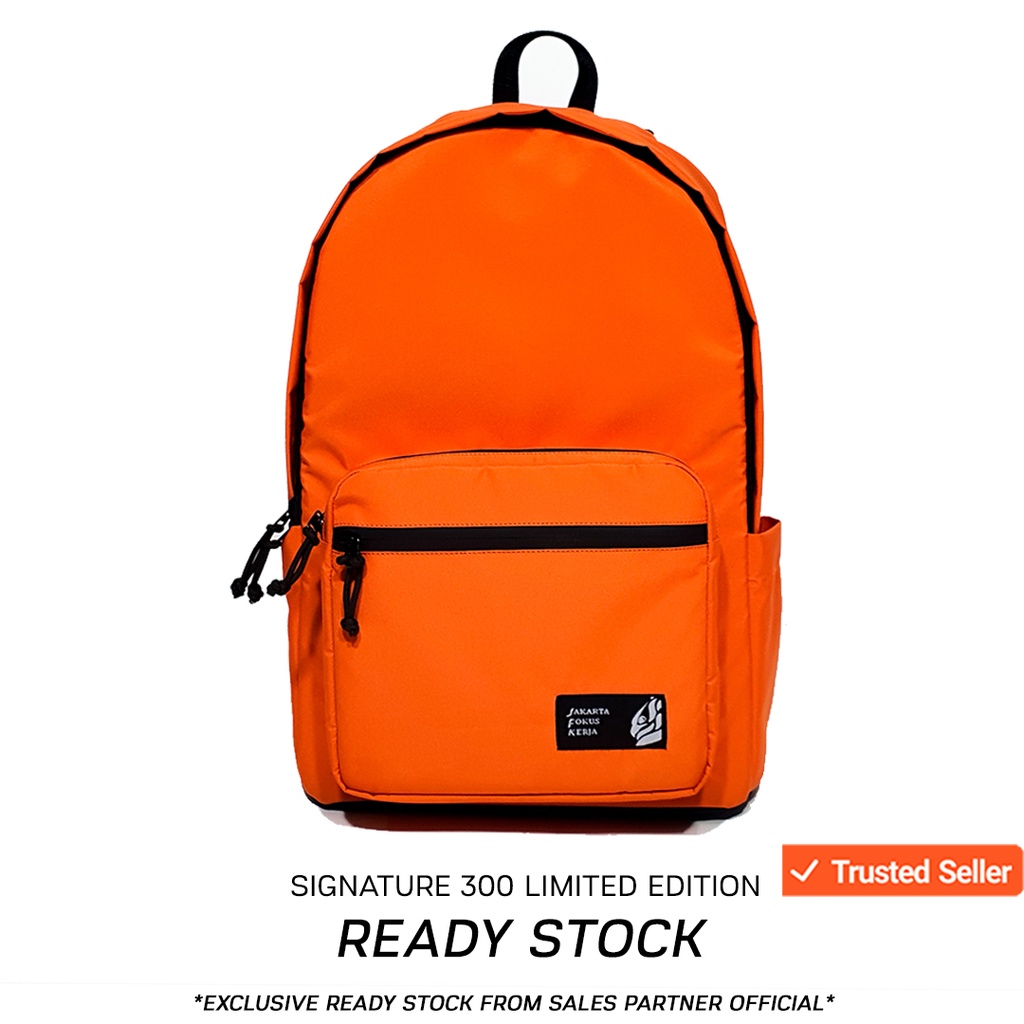 Jual Signature Tas Ransel JFK Garen Limited Edition - Warranty Lifetime ...