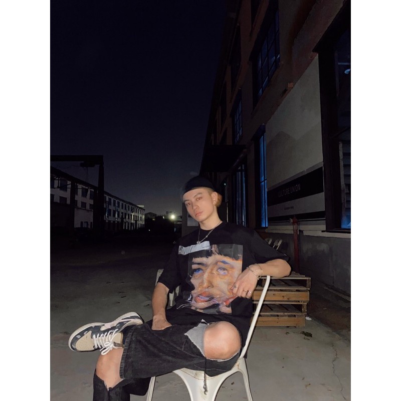 Jual Connive Oversized T-Shirt Doppelganger | Shopee Indonesia