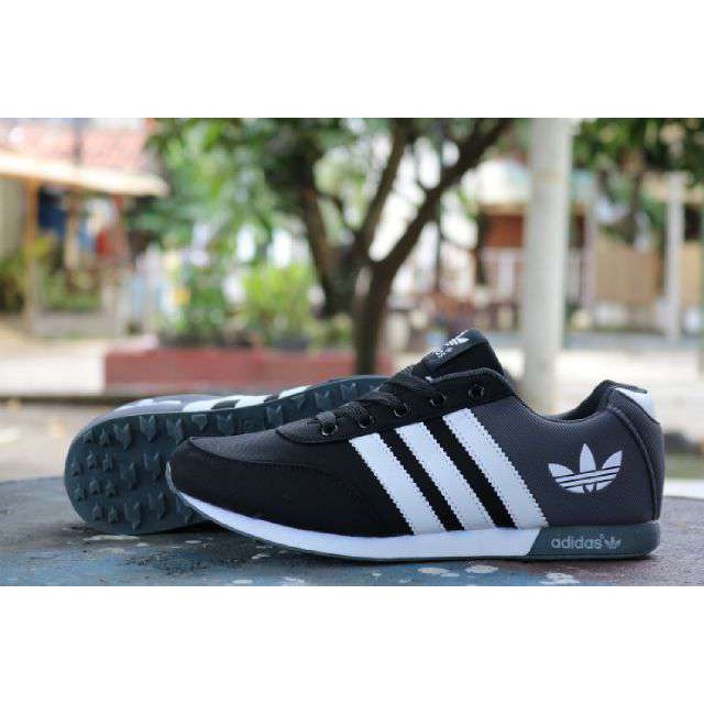 Harga sepatu adidas neo v racer best sale