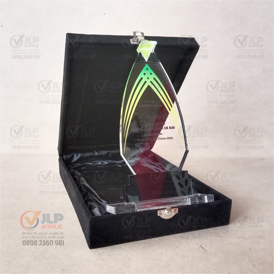 Jual PLAKAT PLUS BOX, PLAKAT CUSTOM, PLAKAT PENGHARGAAN, PLAKAT WISUDA ...