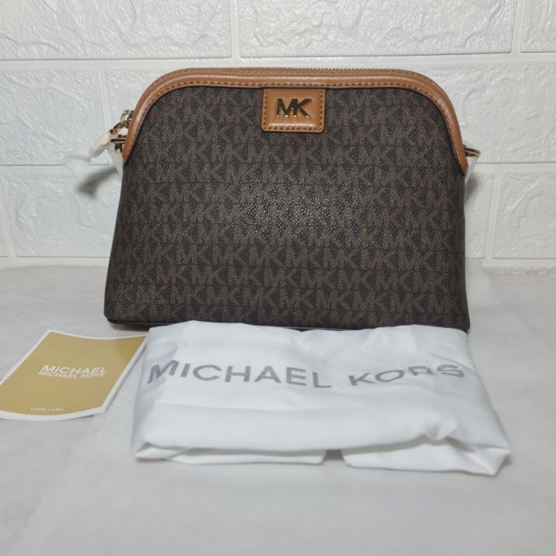 Michael kors mott discount large zip dome crossbody