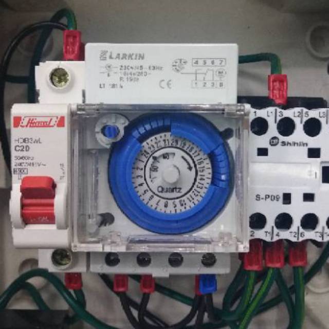 Jual PANEL TIMER LARKIN LT181H OTOMATIS LAMPU 24JAM 1 X SETING | Shopee ...