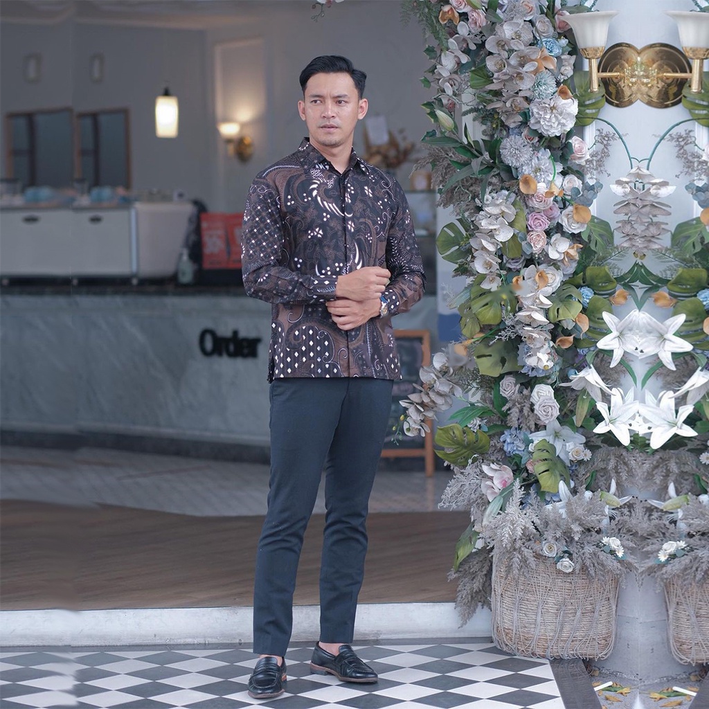 Jual BATIK COUPLE TERMURAH - Kebaya Couple Raisa Baju Wisuda Lamaran ...