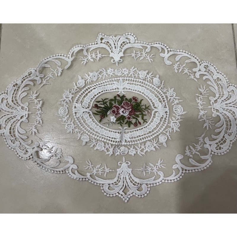 Jual Table Mat Taplak Meja Makan Bordir Renda Gaya Retro Lace Placemat Shopee Indonesia