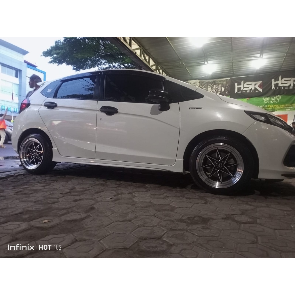 Jual Harga Murah PAKETAN Velg HSR STARLIGHT RING 16 Plus ban 195 50 ...