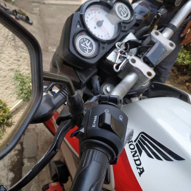 Jual Saklar Kiri Cbr Facelift Lokal Knz Pnp Old Cb R Shopee Indonesia