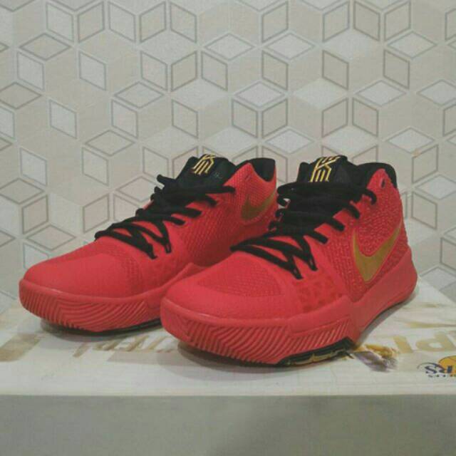 Kyrie 3 red gold hotsell