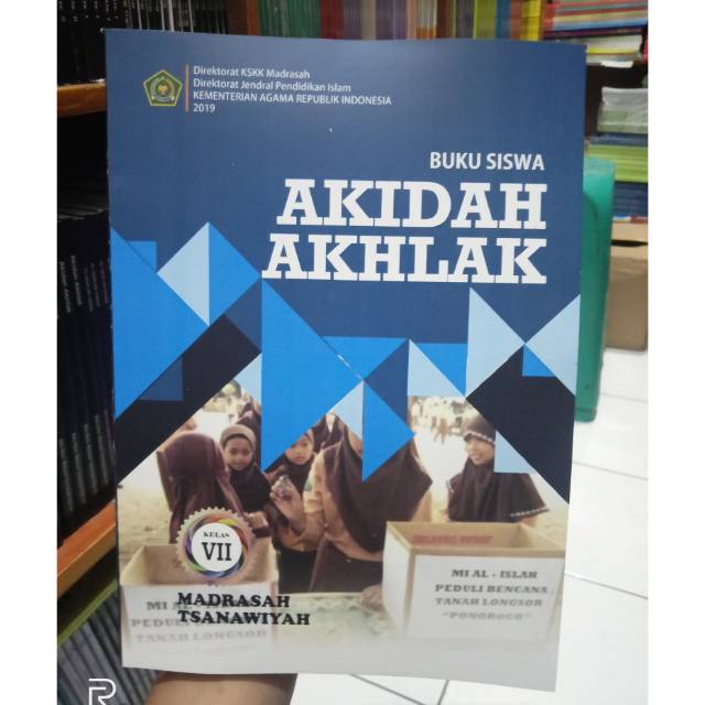 Jual BUKU SISWA AKIDAH AKHLAK KELAS 7 MTS KURIKULUM 2019 | Shopee Indonesia