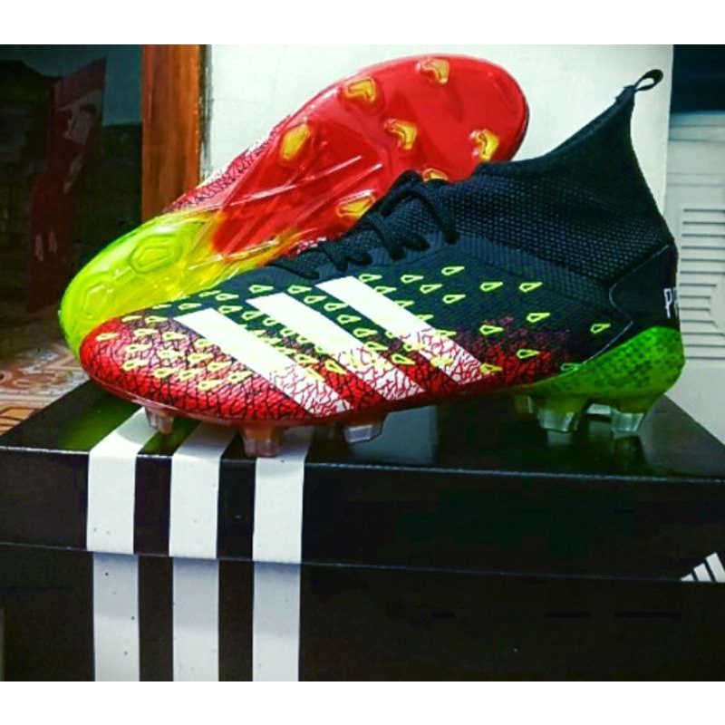 Jual sepatu bola Adidas predator bot grade premium Made in Japan ...