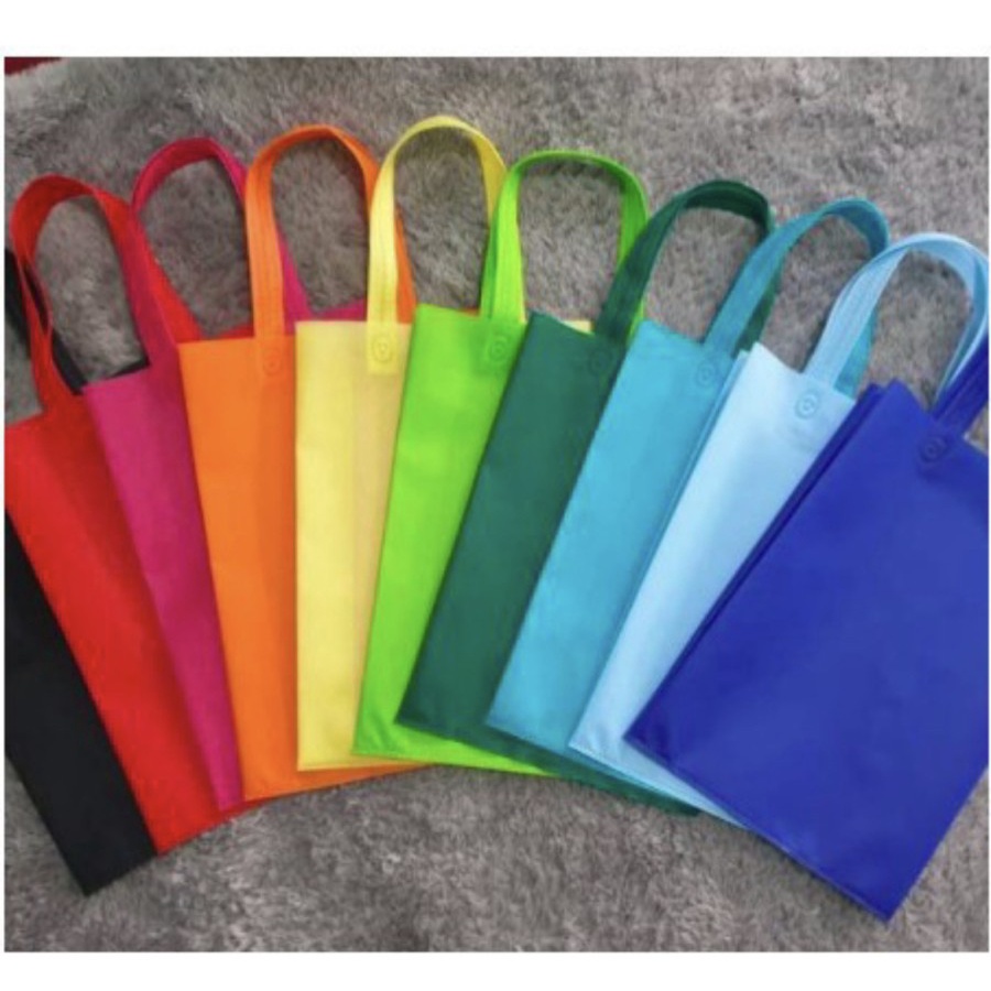 Jual Tas Spunbond Handle Goodie Bag Tas Kain Kantong Polos Goo Tote Bag Totebag Shopee 1034