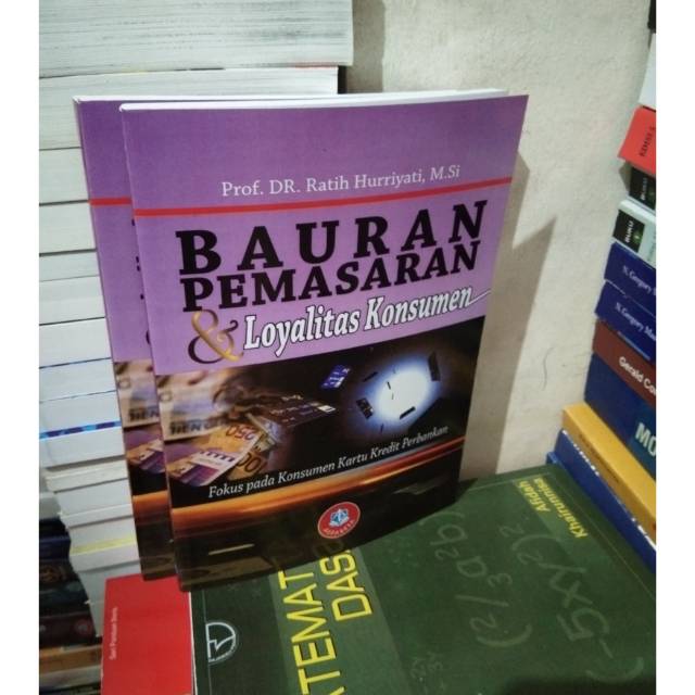 Jual Bauran Pemasaran Dan Loyalitas Konsumen | Shopee Indonesia