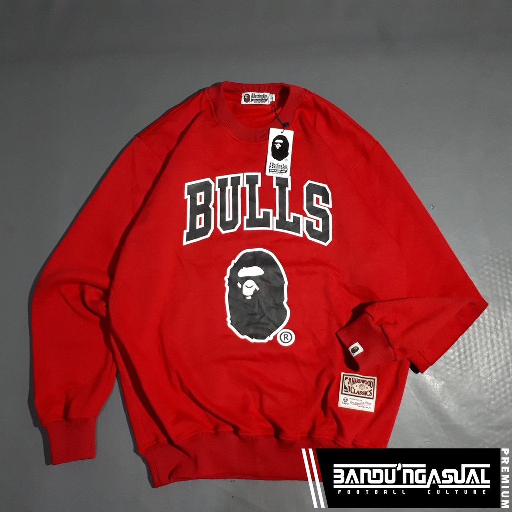 Bulls bape discount crewneck